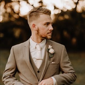 Meet your Posher, Zeth